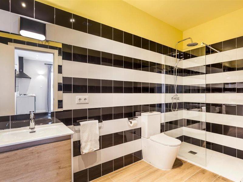 Apartamentos Libere Valencia Abastos Eksteriør billede